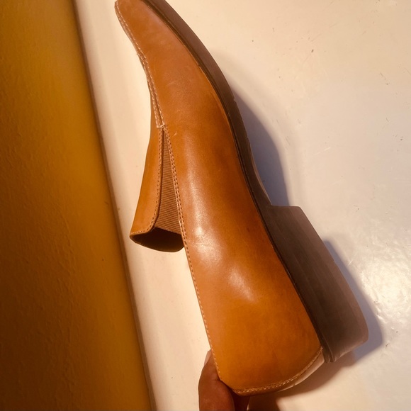 Kenneth Cole Size 12 - Picture 7 of 7